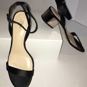 VINCE CAMUTO IMAGINE Block Heel NEW SZ 9.5